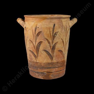 Kados-shaped vessel with Floral Style decoration