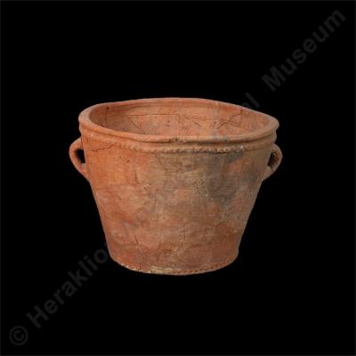 Clay basin for collecting grape must